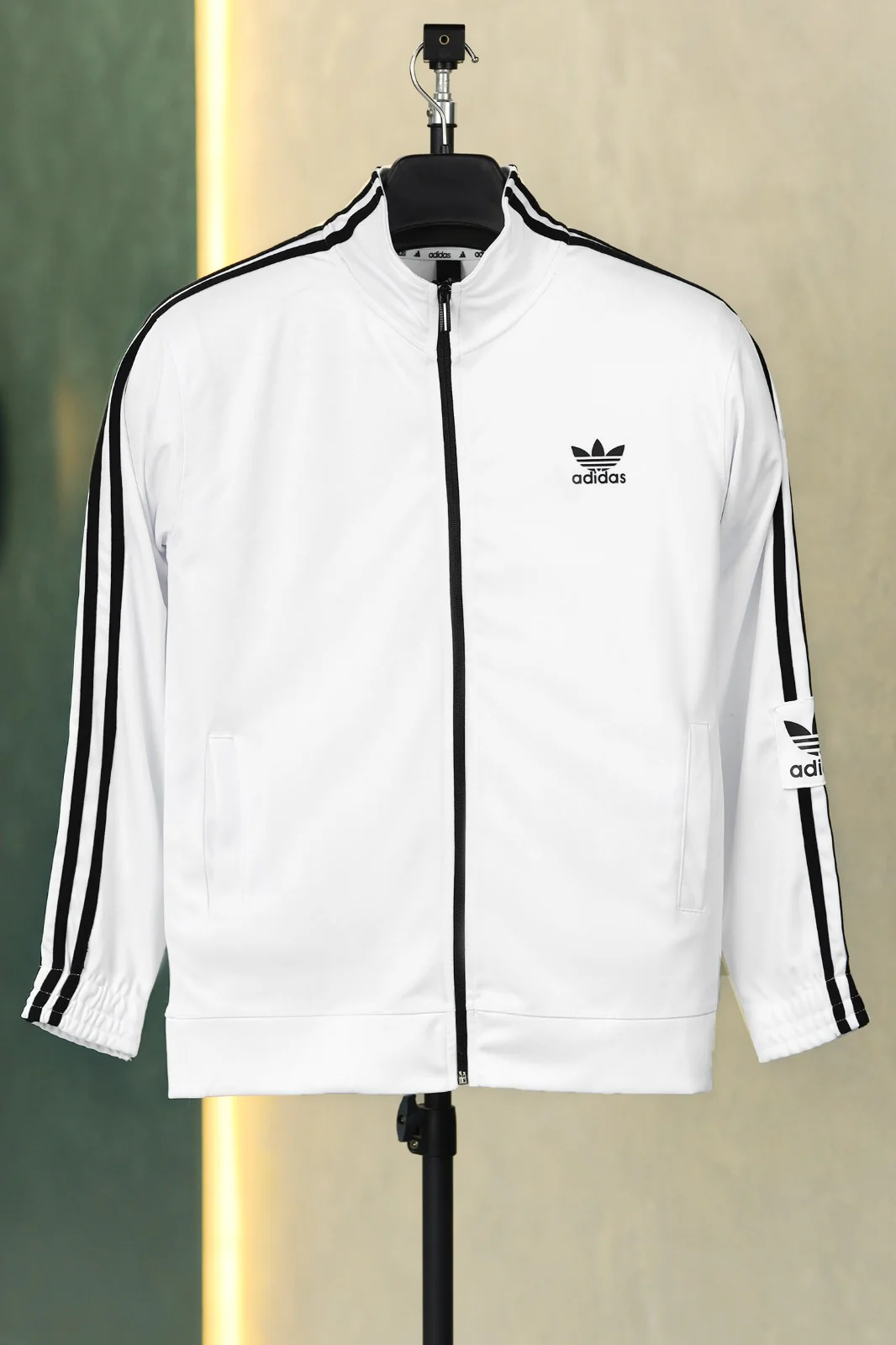 Thumbnail 11
