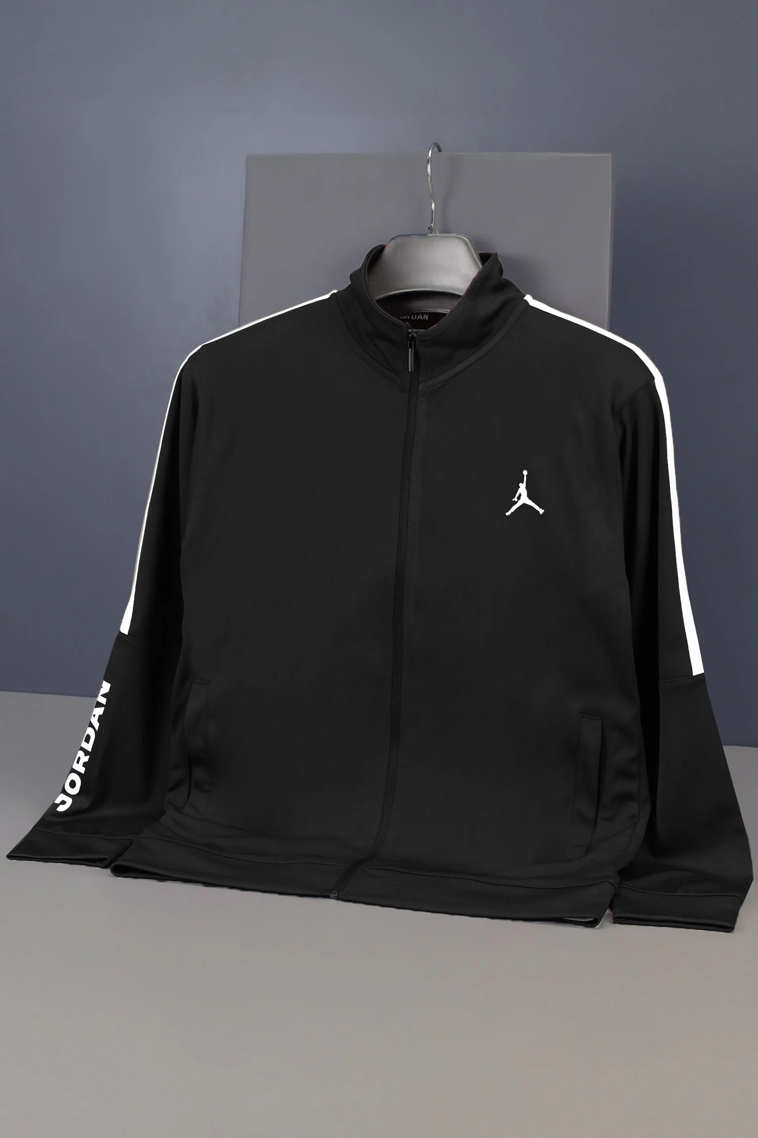 Thumbnail 11