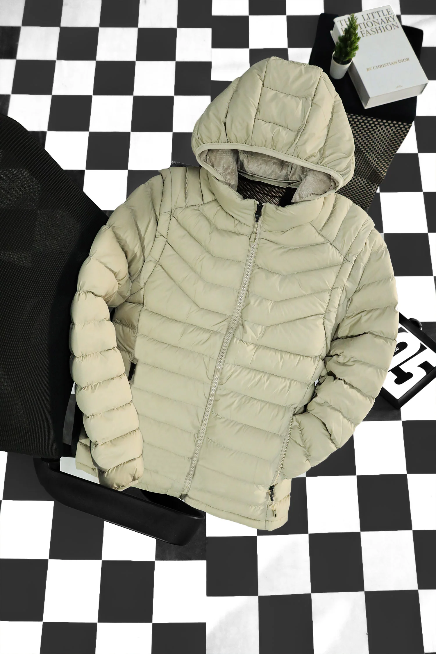 Thumbnail 11