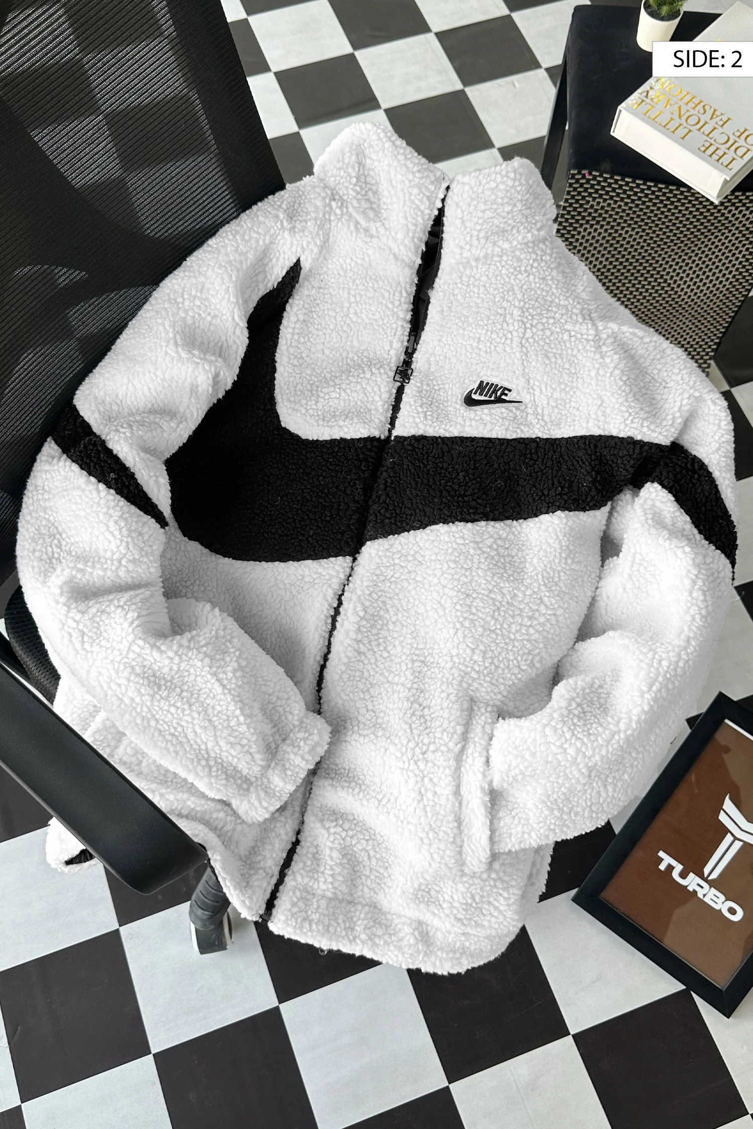 Thumbnail 4