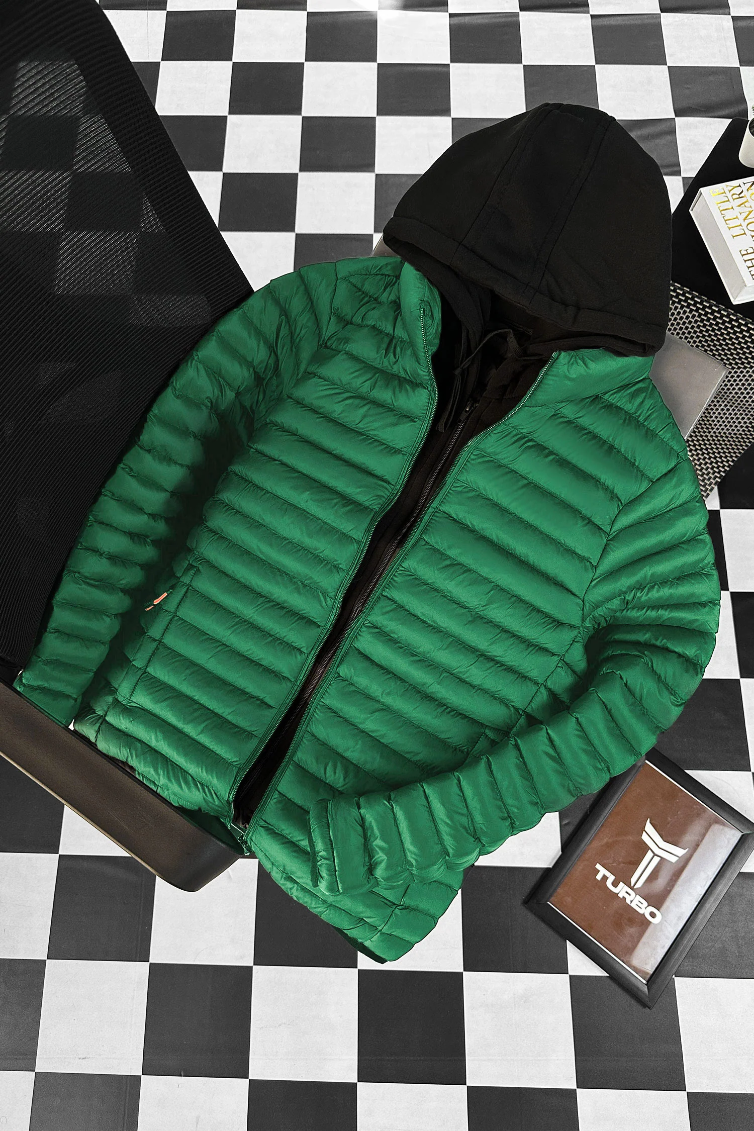 Thumbnail 6